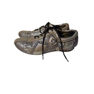 Womens Bolaro Metallic Sequin Sneakers With Black Laces & Buckle Accent Size 9